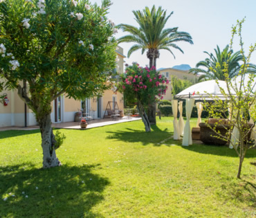 Hotel Villa delle Palme - Parco Pisacane - residence cilento